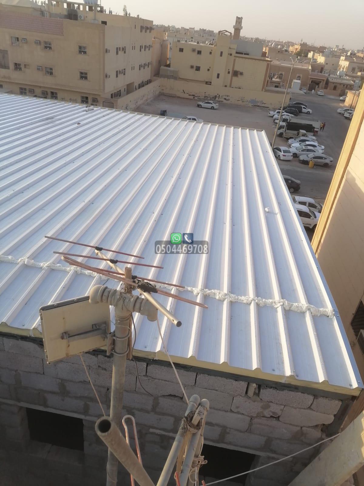 استخدامات ساندوتش بانل في الرياض